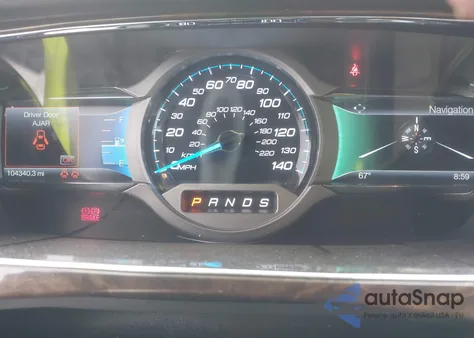 2016 Ford Taurus Limited z USA, uszkodzony, nr VIN 1FAHP2F86GG137555